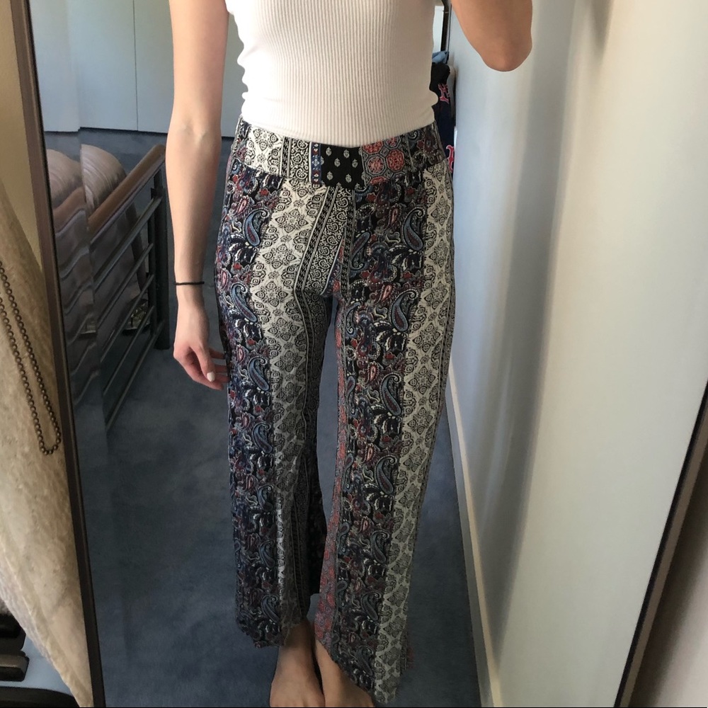 Pants with pattern